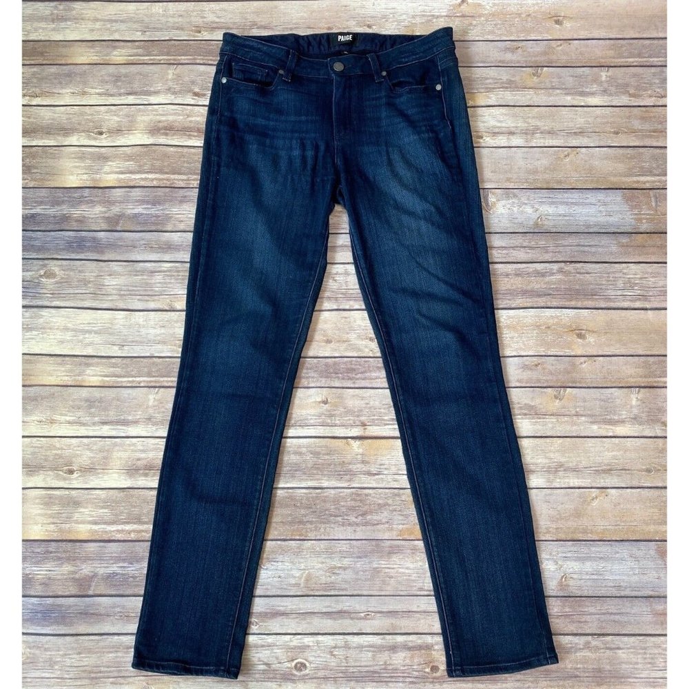 Paige Skyline mid rise Skinny Jean Dark wash size 30